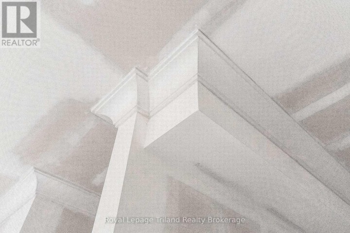 Photo 5 at 1248 Caen Avenue, Woodstock - North, Woodstock