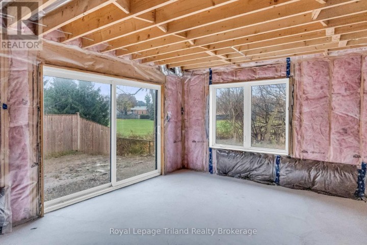 Photo 7 at 1248 Caen Avenue, Woodstock - North, Woodstock