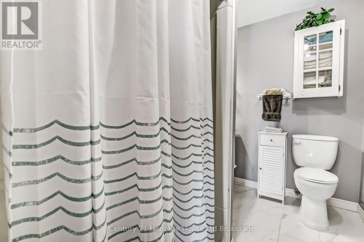 Photo 24 at 11 John Davies Drive, Woodstock - North, Woodstock