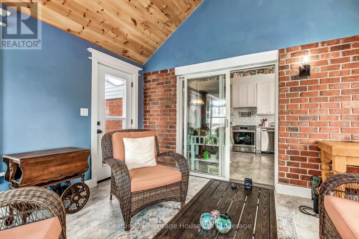 Photo 12 at 11 John Davies Drive, Woodstock - North, Woodstock