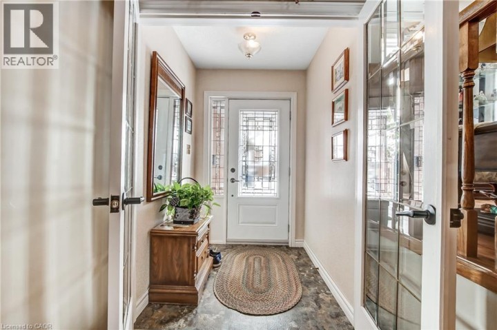 Photo 3 at 11 John Davies Drive, Woodstock - North, Woodstock