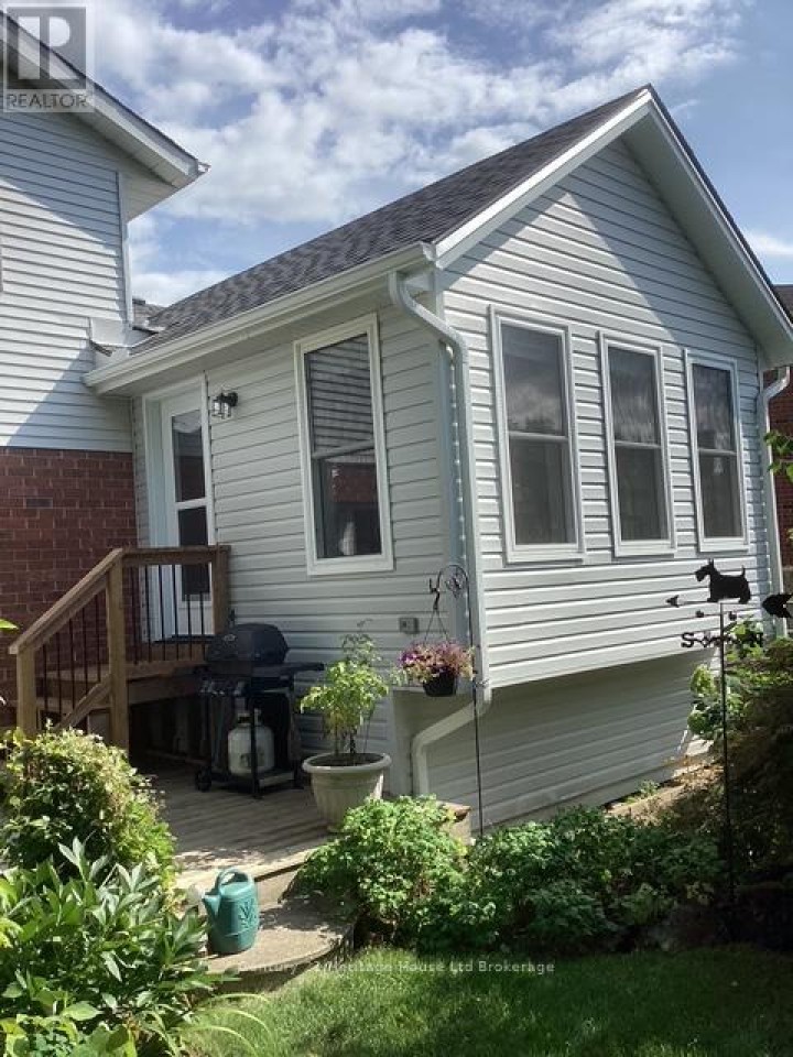 Photo 30 at 11 John Davies Drive, Woodstock - North, Woodstock