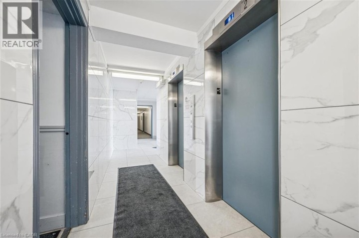 Photo 5 at 609 - 24 Midland Drive, Stanley Park / Centreville, Kitchener