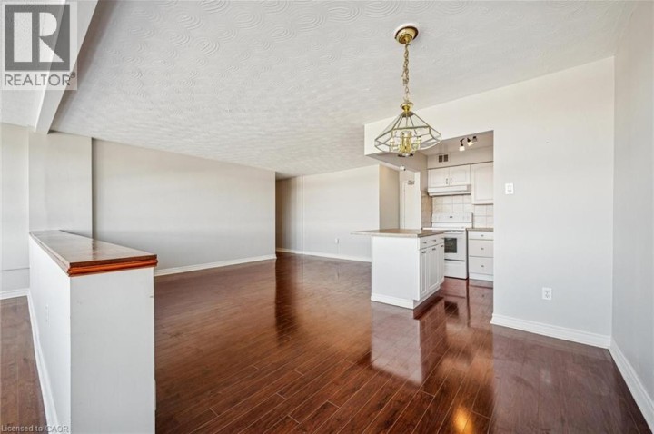 Photo 21 at 609 - 24 Midland Drive, Stanley Park / Centreville, Kitchener