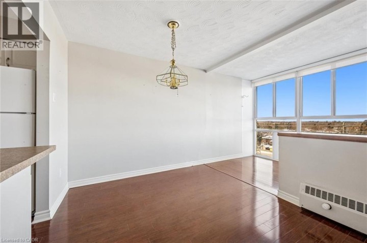 Photo 19 at 609 - 24 Midland Drive, Stanley Park / Centreville, Kitchener