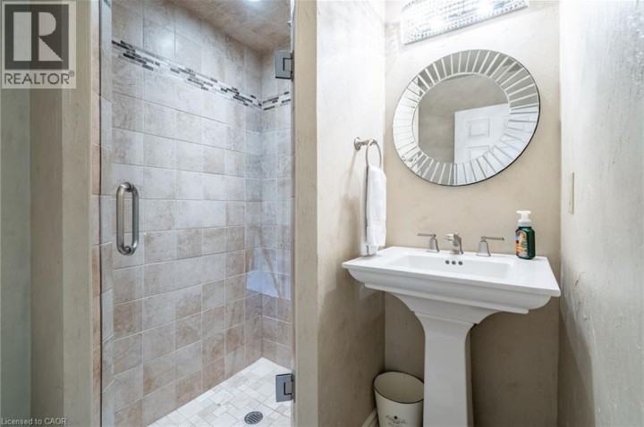 Photo 34 at 45 Peppertree Crescent, Ancaster Heights / Mohawk Meadows / Maywood, Ancaster