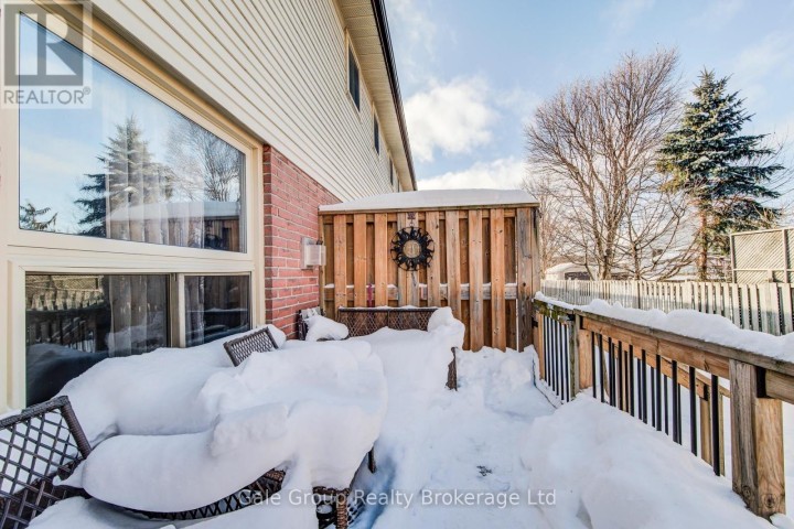 Photo 33 at 20 - 1093 Nellis Street, Woodstock - North, Woodstock