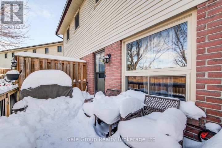 Photo 34 at 20 - 1093 Nellis Street, Woodstock - North, Woodstock