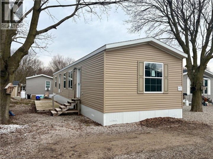 Photo 1 at 524 - 99 Fourth Concession Road, Burford