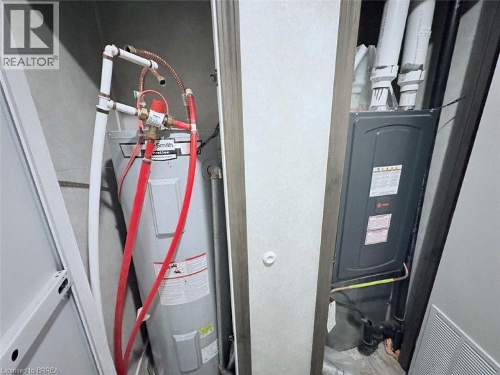 Photo 24 at 524 - 99 Fourth Concession Road, Burford