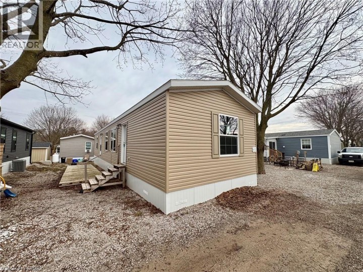 Photo 26 at 524 - 99 Fourth Concession Road, Burford