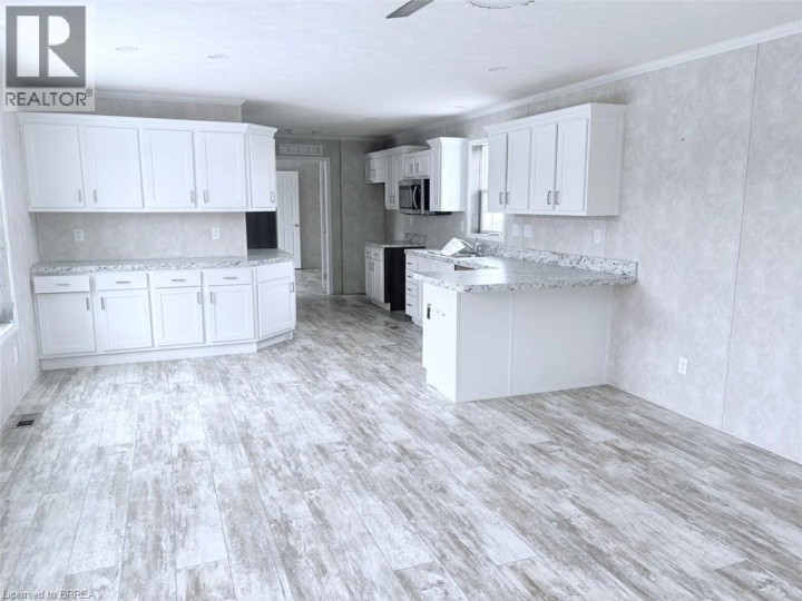 Photo 9 at 524 - 99 Fourth Concession Road, Burford