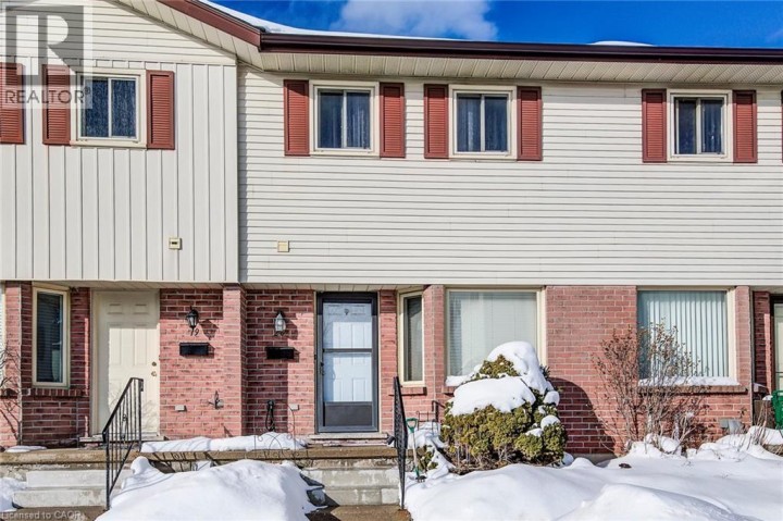 Photo 2 at 20 - 1093 Nellis Street, Woodstock - North, Woodstock