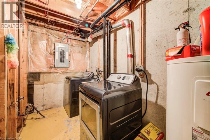 Photo 24 at 20 - 1093 Nellis Street, Woodstock - North, Woodstock