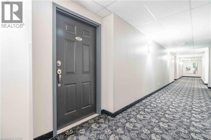 Photo 3 at 207 - 980 Golf Links Road, Meadowlands, Ancaster