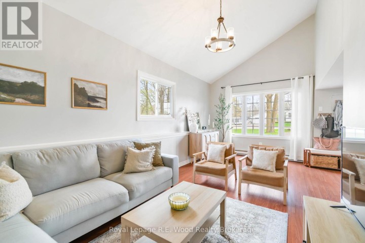 Photo 11 at 133 E North Street E, Tillsonburg