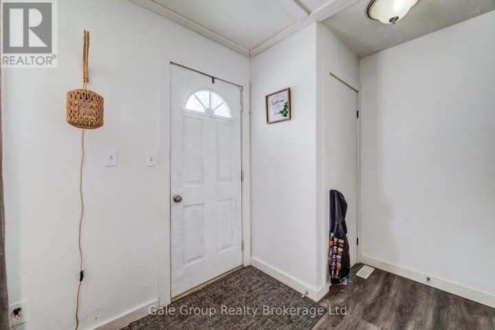 Photo 4 at 393 Odlum Drive, Woodstock - South, Woodstock