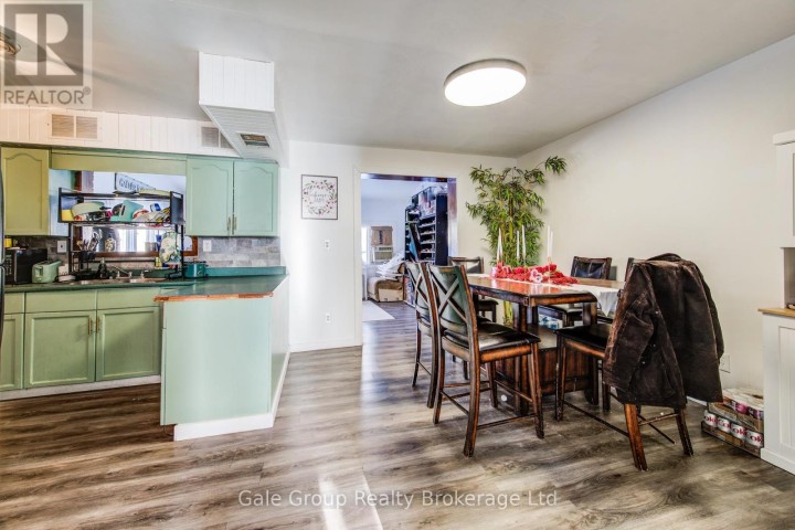 Photo 8 at 393 Odlum Drive, Woodstock - South, Woodstock