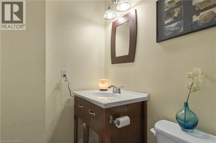 Photo 16 at 213 - 276 W King Street, Downtown Kitchener / East Ward, Kitchener