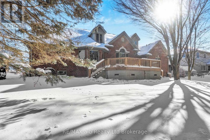 Photo 4 at 21 Windemere Avenue, Tillsonburg