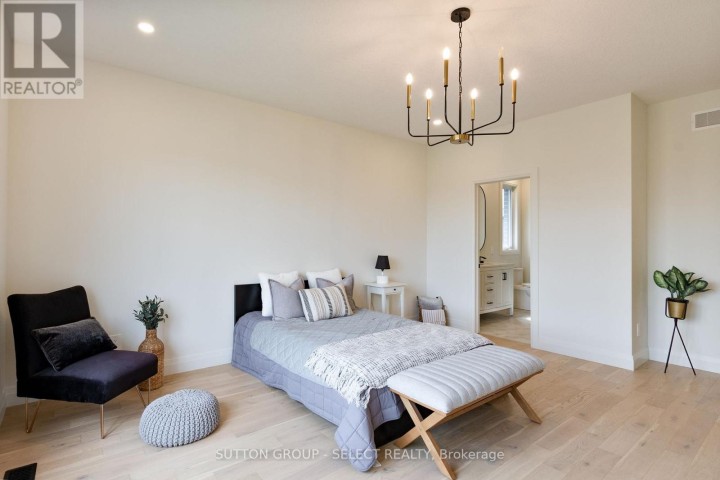 Photo 11 at 16 Kelly Drive, Ingersoll (Thamesford), Ingersoll