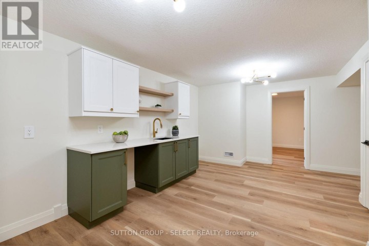 Photo 17 at 16 Kelly Drive, Ingersoll (Thamesford), Ingersoll