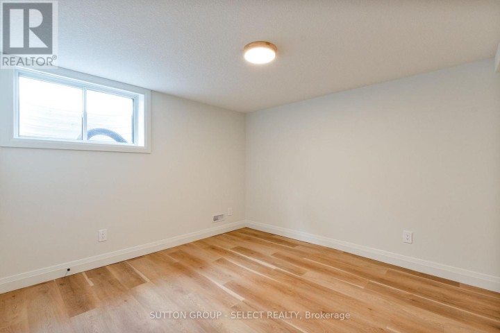 Photo 23 at 16 Kelly Drive, Ingersoll (Thamesford), Ingersoll