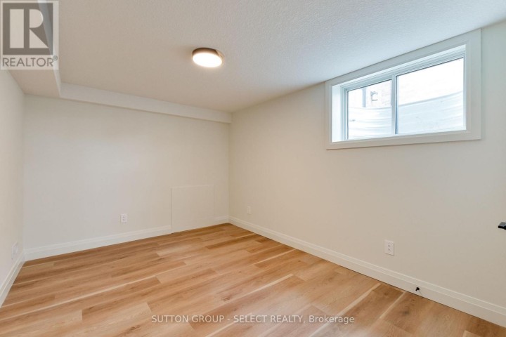 Photo 25 at 16 Kelly Drive, Ingersoll (Thamesford), Ingersoll