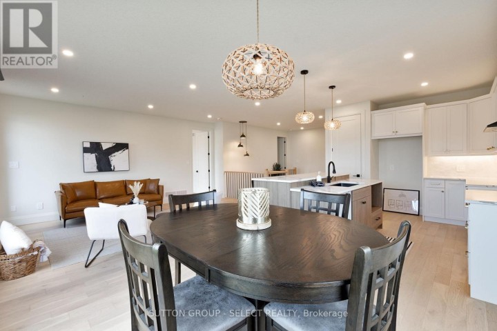 Photo 8 at 16 Kelly Drive, Ingersoll (Thamesford), Ingersoll