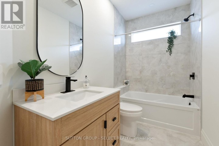 Photo 9 at 16 Kelly Drive, Ingersoll (Thamesford), Ingersoll