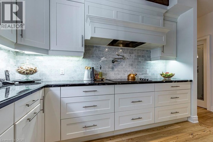 Photo 7 at 60 Parker Avenue, Oakhill / Clearview Ancaster Heights / Mohawk, Ancaster