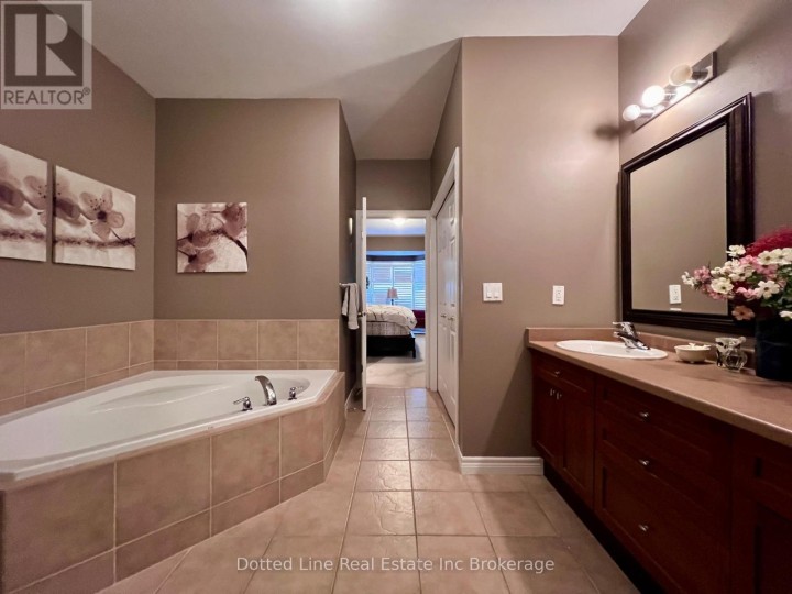 Photo 7 at 25 - 500 Lakeview Drive, Woodstock - North, Woodstock