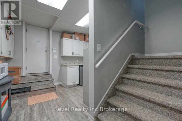 Photo 13 at 9 W King Street W, Ingersoll - South, Ingersoll