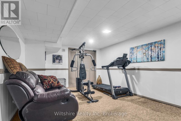 Photo 21 at 32 Devon Court, Tillsonburg