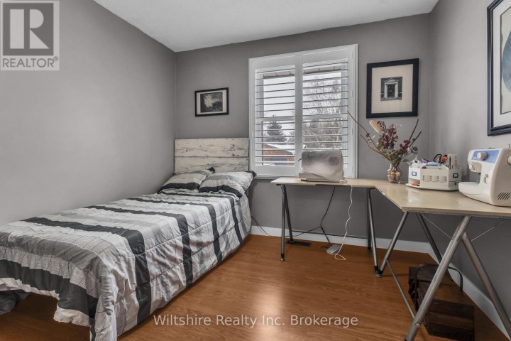 Photo 24 at 32 Devon Court, Tillsonburg