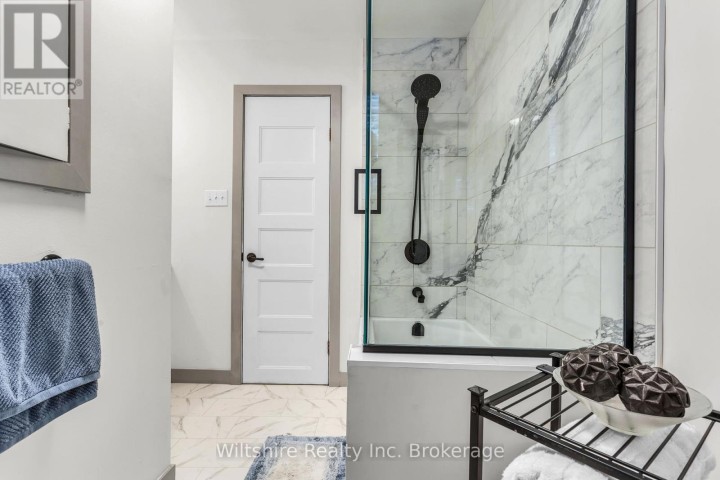 Photo 25 at 32 Devon Court, Tillsonburg