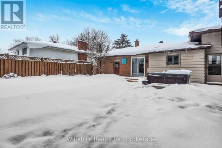 Photo 34 at 32 Devon Court, Tillsonburg