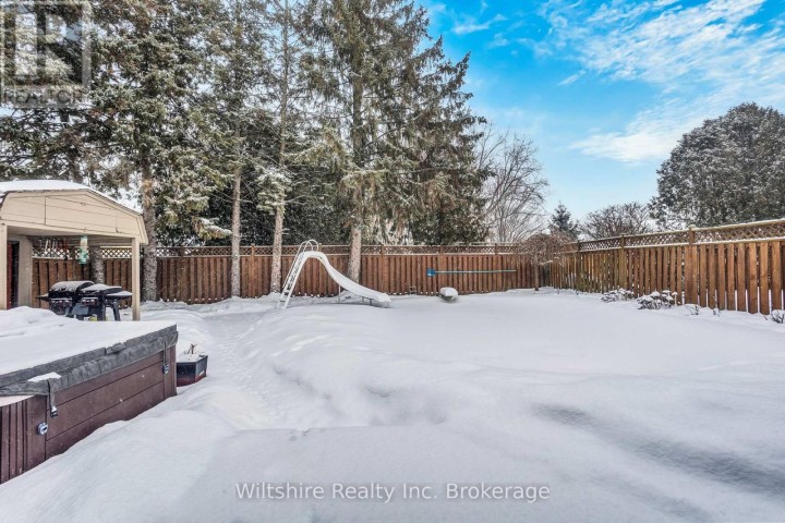 Photo 35 at 32 Devon Court, Tillsonburg