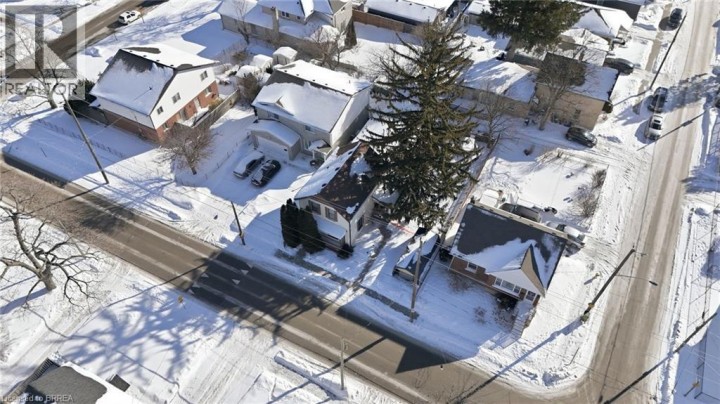 Photo 29 at 187 Sydenham Street, Terrace Hill, Brantford