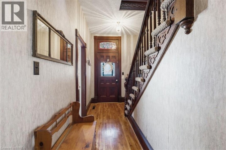Photo 4 at 187 Sydenham Street, Terrace Hill, Brantford