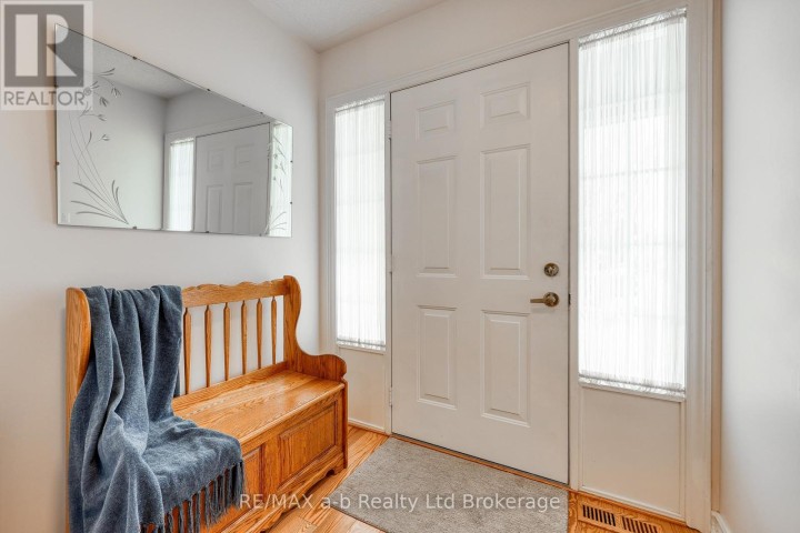 Photo 3 at 23 Brasher Drive, Tillsonburg
