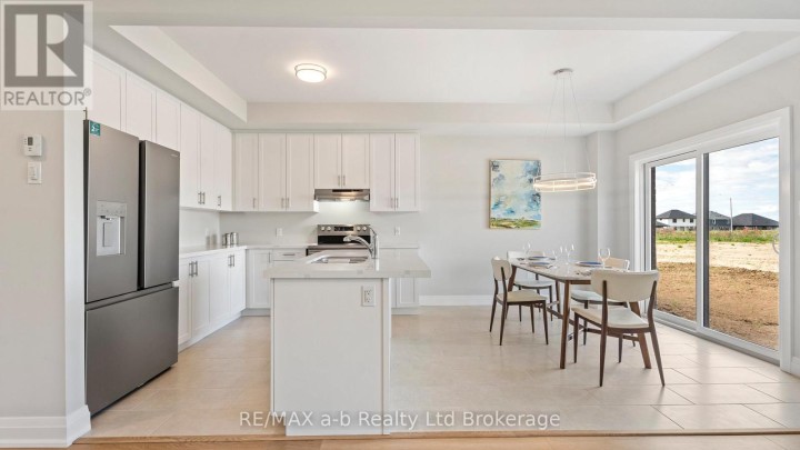 Photo 7 at 82 Cayley Street, Norwich Town, Norwich