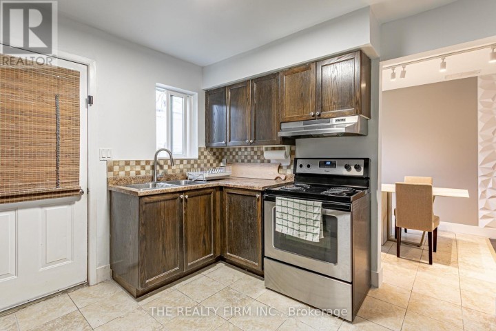Photo 8 at 12 - 271 N Thames Street N, Ingersoll - North, Ingersoll