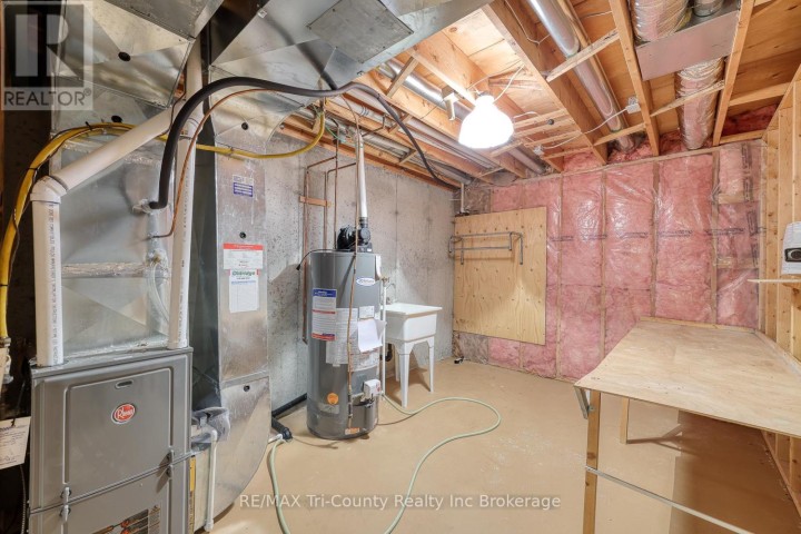 Photo 28 at 42 Jackson Court, Tillsonburg