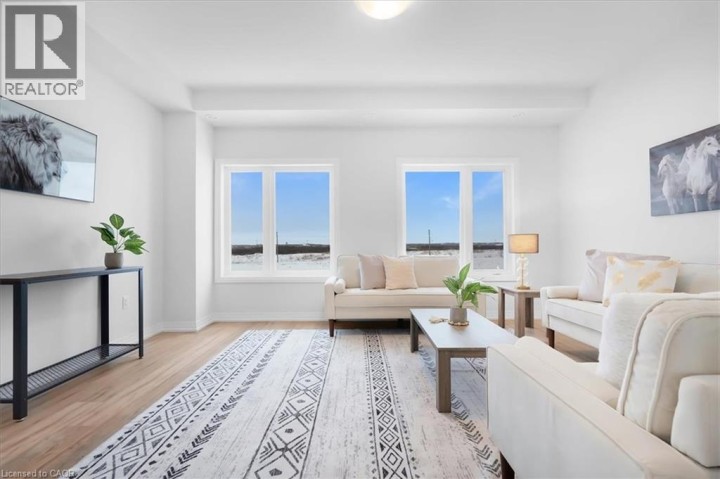 Photo 11 at 85 - 155 Equestrian Way, Briardean / River Flats / Beaverdale, Cambridge