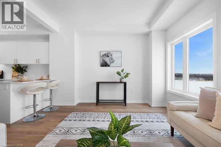 Photo 13 at 85 - 155 Equestrian Way, Briardean / River Flats / Beaverdale, Cambridge