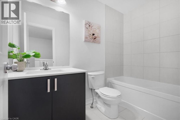 Photo 23 at 85 - 155 Equestrian Way, Briardean / River Flats / Beaverdale, Cambridge