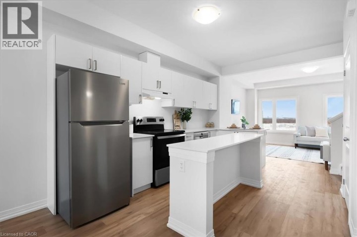 Photo 5 at 85 - 155 Equestrian Way, Briardean / River Flats / Beaverdale, Cambridge