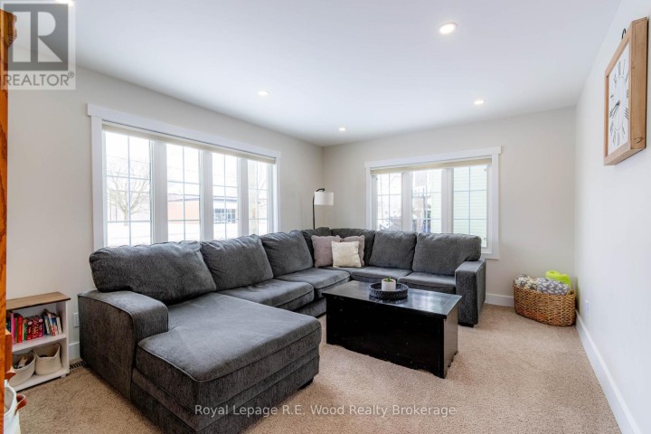 Photo 14 at 34 S Stover Street, Norwich Town, Norwich