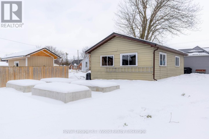 Photo 22 at 34 S Stover Street, Norwich Town, Norwich